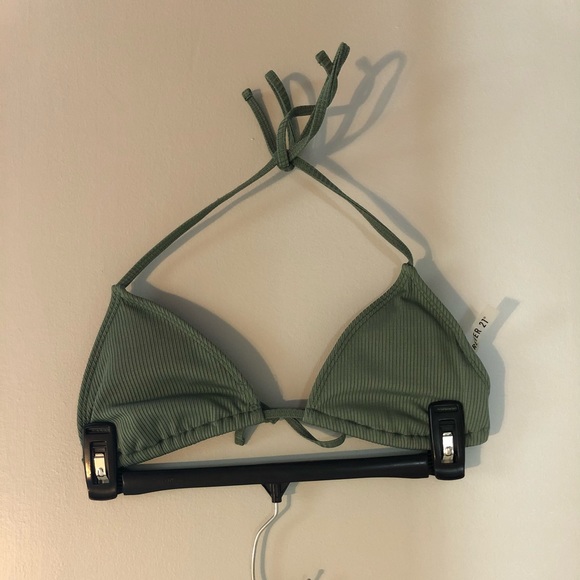 Forever 21 Other - Forever 21 bikini top